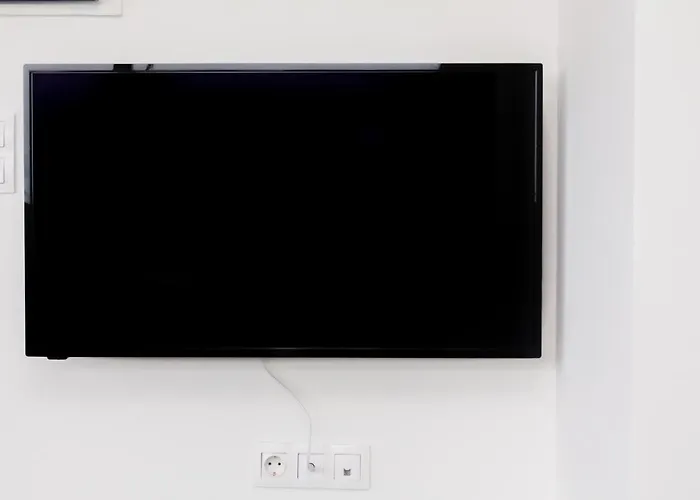 Suggrou Terrace #8 *