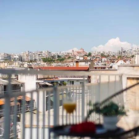 Apartman Suggrou Terrace #8