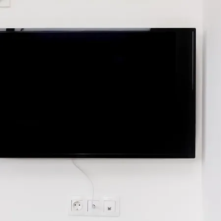 Suggrou Terrace #8 *